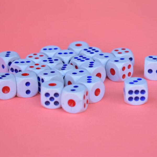 Psihologia pariorului: cum eviți să „urmărești” pierderile cu mize mari